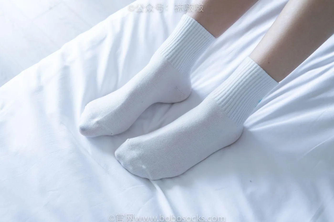 [BoBoSocks袜啵啵]NO.009 果冻-耐克板鞋、白棉袜、裸足 [130P]插图3